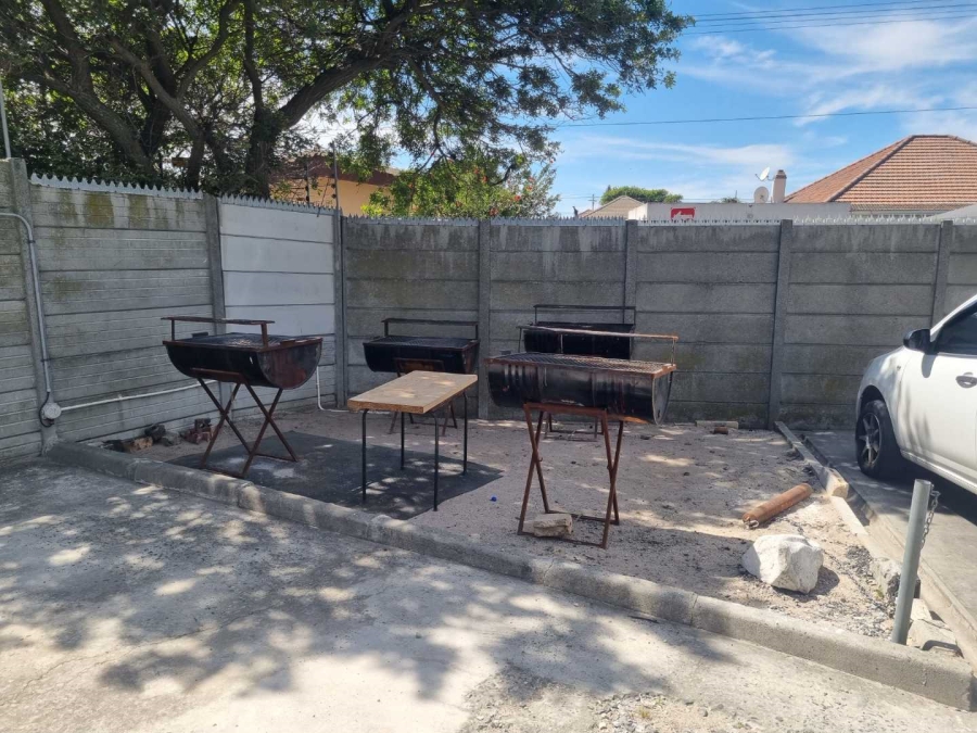 To Let 2 Bedroom Property for Rent in Townsend Estate Western Cape